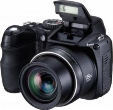 Camera foto Fujifilm S2100HD de la Emro.ro