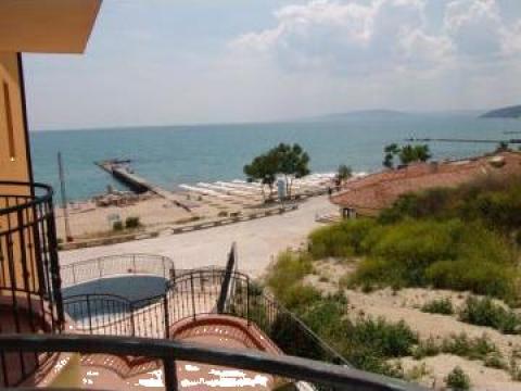 Apartament la 10 m de plaja in orasul Balchik, Bulgaria de la Tabiti Srl