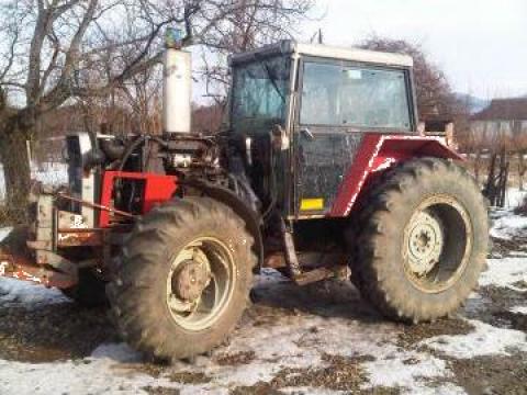 Tractor agricol MF 2725 de la Auto-Kodin Srl