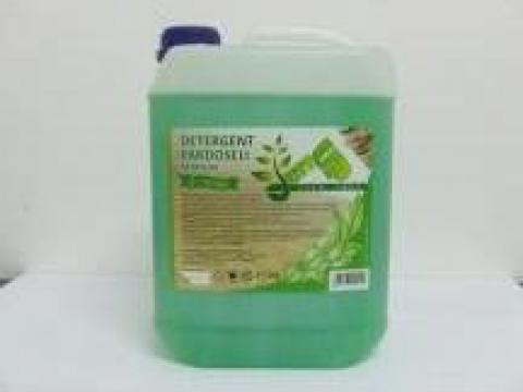 Detergent pentru pardoseli 5litri de la Best Distribution Srl