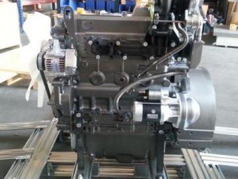Motor Yanmar 4TNV98T