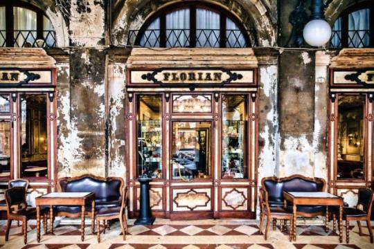 Fototapet vlies Cafeneaua venetiana Florian de la Arbex Art Decor