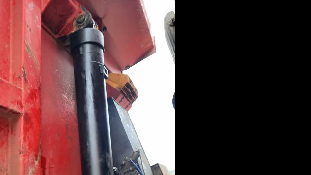 Cilindru basculare semiremorca, camion 40 tone de la Euro Kit Hidraulica Srl