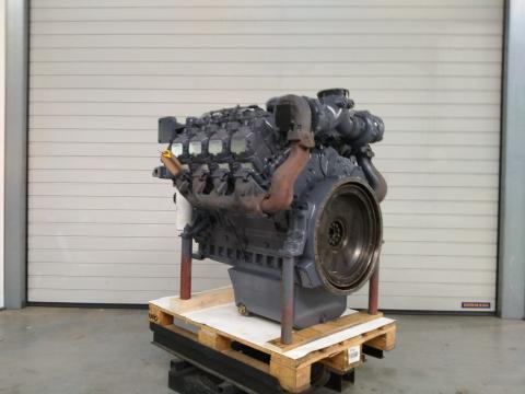 Motor Deutz BF8M 1015 C reconditionat de la Engine Parts Center Srl