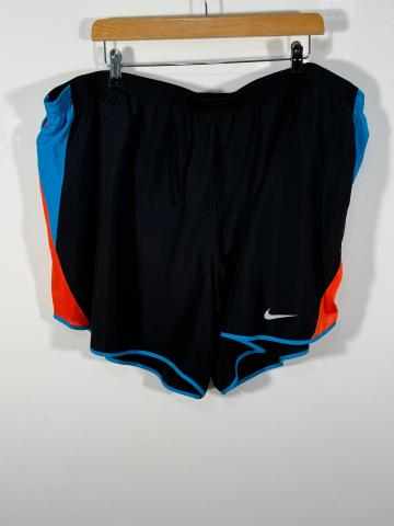 Pantaloni scurti Nike marimea 3XL-4XL barbat