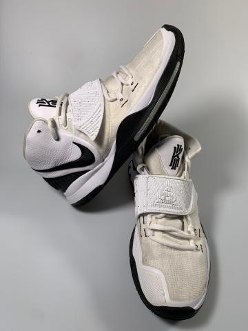 Adidasi Nike Zoom Kyrie 6 EP Oreo marimea 45