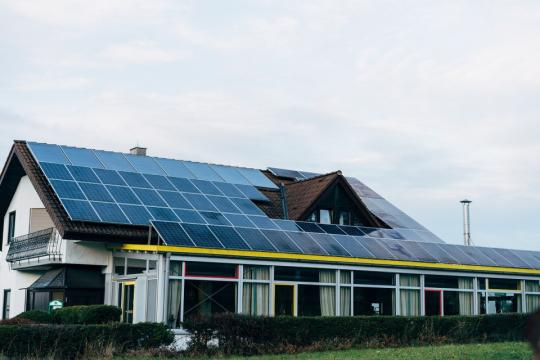 Kit fotovoltaic complet prosumator panouri solare 3.42 KWp de la Curentgratis.eu (Ciupercaria Srl)