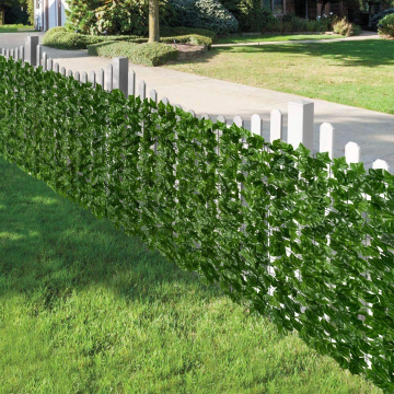 Gard artificial verde cu frunze