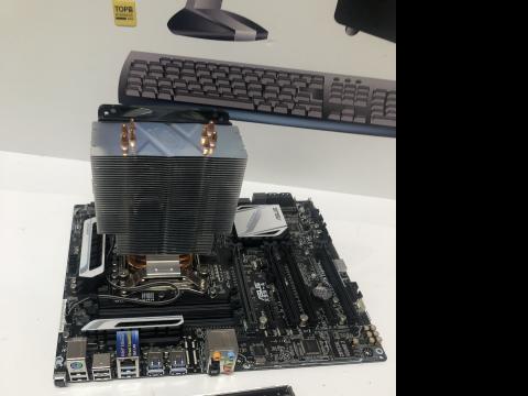 Kit gaming Asus X99-A LGA 2011 cu CPU I7 5930K de la Fan Pc Servicii Srl