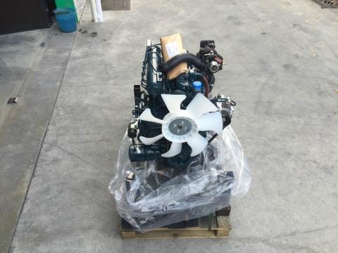 Motor Kubota V2003T de la Instalatii Si Echipamente Srl