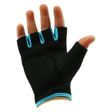 Manusi exercitii fizice S/M - 1 pereche de la Medaz Life Consum Srl