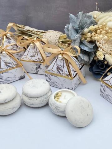 Lumanari in recipient,din ceara de soia cu aroma de fructe de la Myri Montaggi Srl