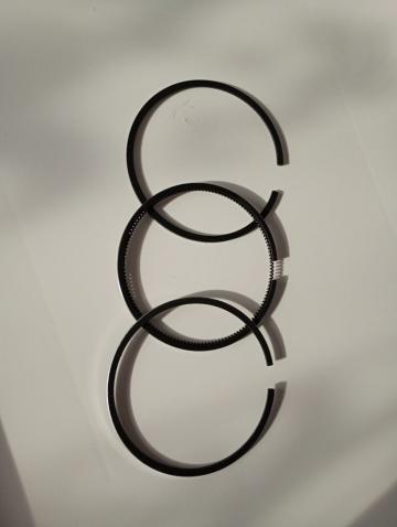 Segmenti motor Lombardini 100mm 3+2.5+2.5+5 de la Kubo Yanm Industrial Srl