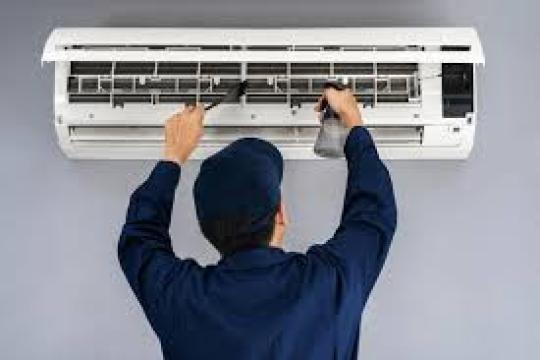 Revizie si incarcare freon aer conditionat Bucuresti de la Climfix Air Srl