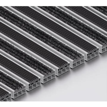 Covoras profesional Doormat 17 RT (cauciuc si textil) de la Sanito Distribution Srl