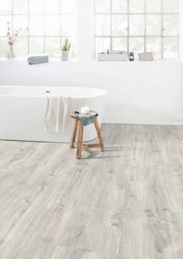 Parchet laminat Egger EDF174 Stejar Waltham alb 7,5 mm de la Visaria Design Srl.