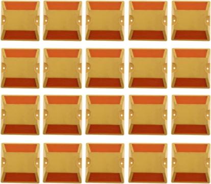 Marcatoare de parcare, galbene, 100x100x20mm, din plastic de la Molifag Srl
