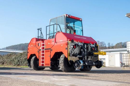 Vehicul de manevra E-Maxi XXL Hybrid (pana la 2000 tone) de la Femaris Srl