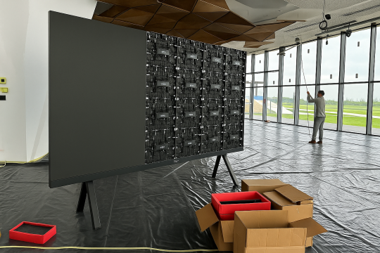 Ecran LED Absen iCon C138 de la Technology Custom Services Srl