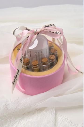 Set Prima Baita - Ritual si traditii pentru botez - roz de la Andreeatex