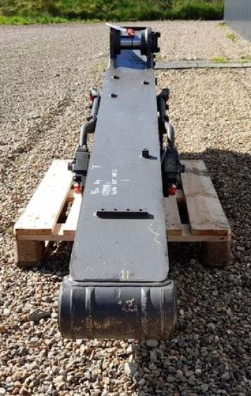 Brat intermediar excavator Volvo ECR 145CL de la PFP Auto Srl
