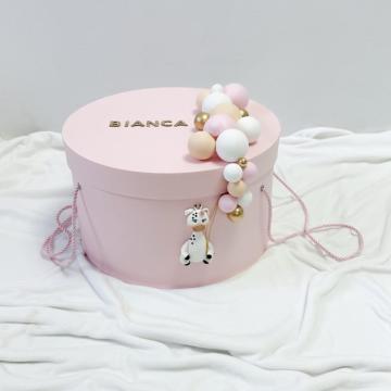 Cutie rotunda trusou personalizata handmade Girafa de la Milan Handmade Srl