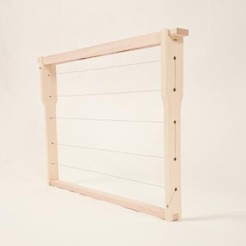 Rame insarmate orizontal 1/1 din tei cu umeras de la Beehive4U Build Srl